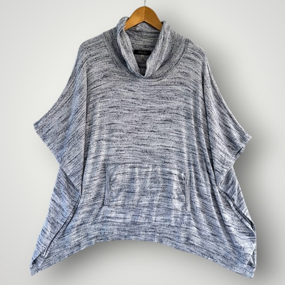 🎉5 for $45🎉 Laila Jayde top blouse shirt size M
